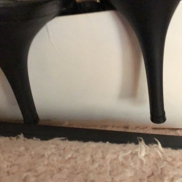 Stuart Weitzman size 10 black leather embellished W/ turquoise & silver beads - Picture 6 of 11